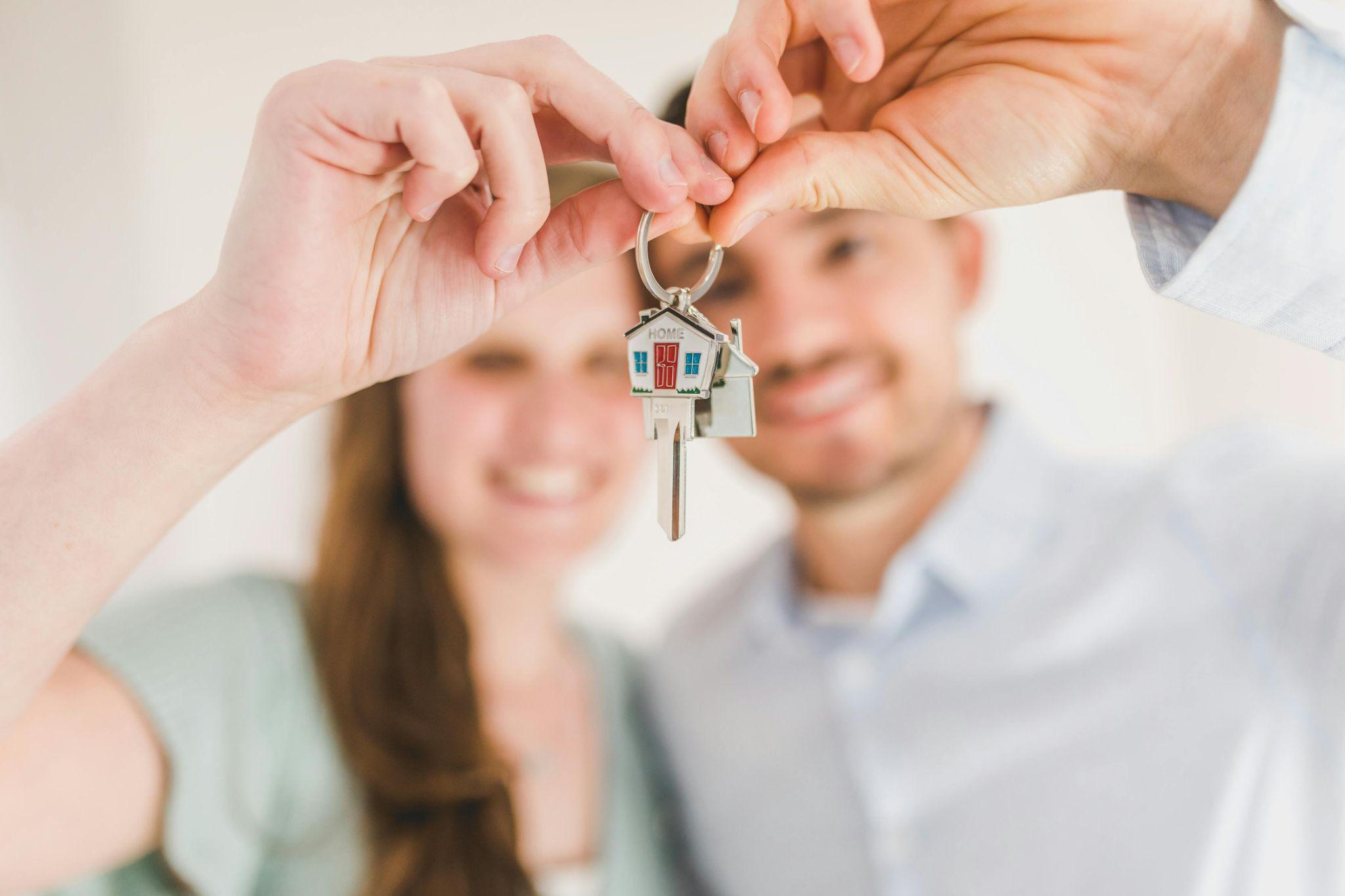 10 Tips for First-Time Home Buyers in Dubai: Off-Plan vs. Secondary Market